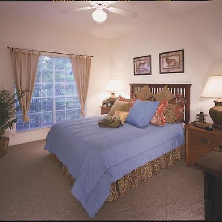Oakwood At Midtown Arbor Place Hotel Houston Camera foto